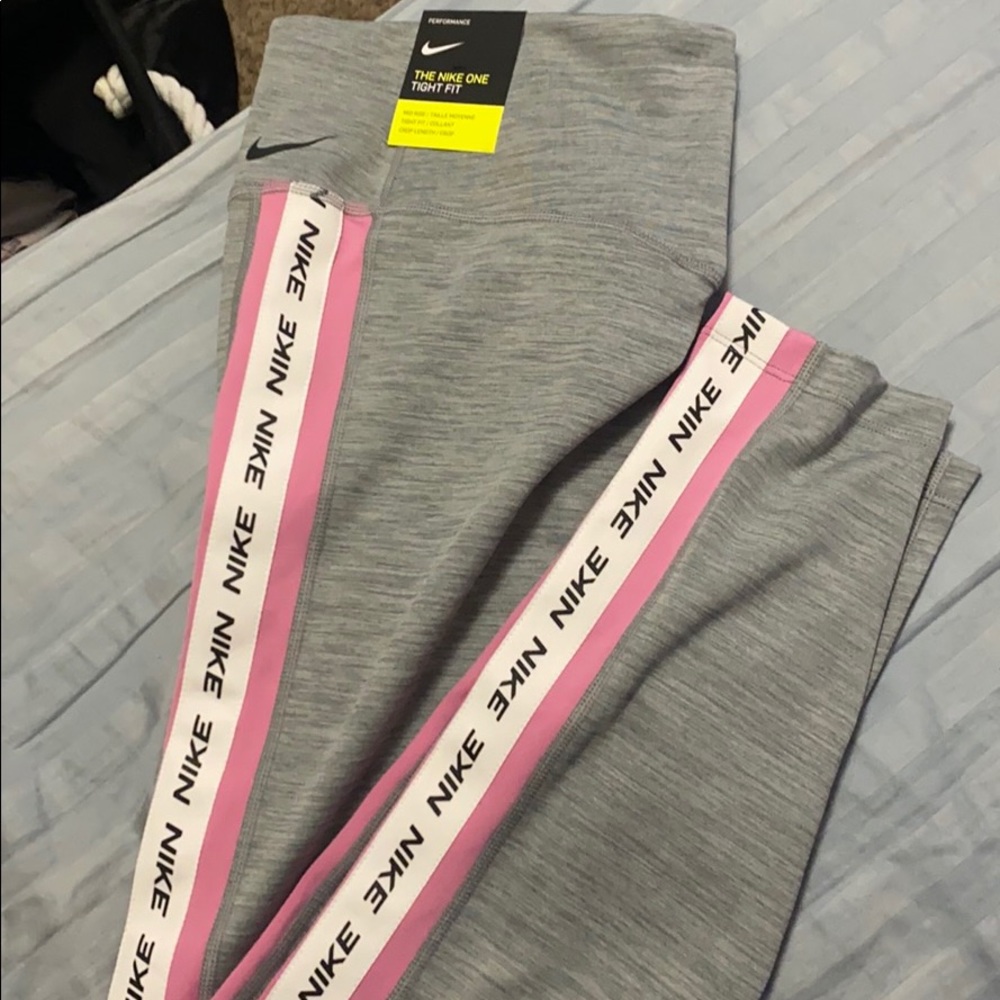 Brand new Nike legging